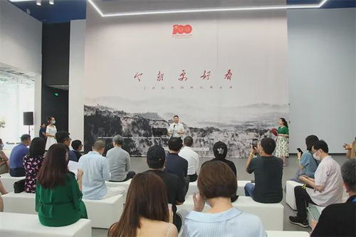 今朝更好看 北大資源天竺藝術(shù)中心展覽開幕，老廠房華麗變身藝術(shù)殿堂
